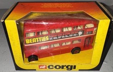1:64 Corgi Routemaster