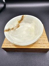 Onyx Marmor Schale 7,3 cm, Durchmesser,2,8cm Höhe. 