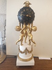 Große Kaminuhr mit 3