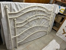 Bettgestell aus Metall, weiß (für Matratze 1,40 x 2,00 m)