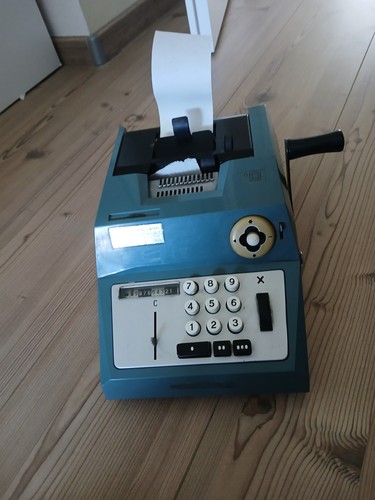 Rechenmaschine olivetti - rechenmaschine,