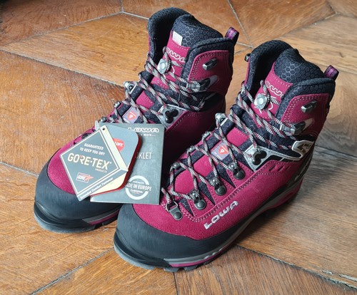 Lowa mountain expert - mountain,