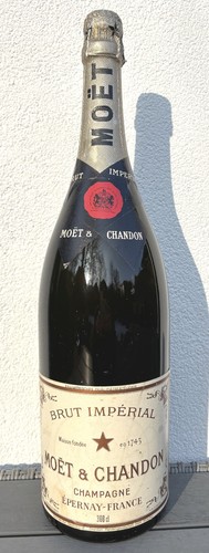 Moet chandon champagne brut - chandon,