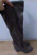 Schöne TAMARIS Herbst/Winter Overkneestiefel Größe 38  Damen Neuwertig ABSATZ 