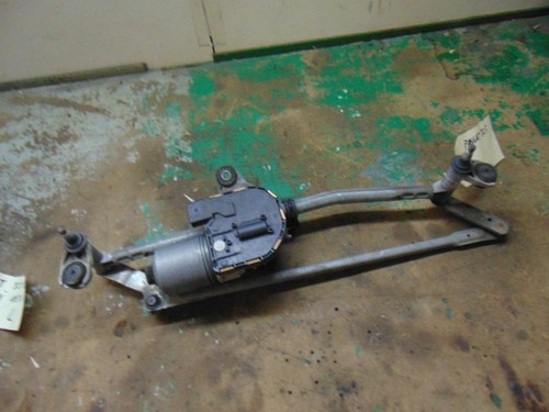 Wischermotor vorne komplett