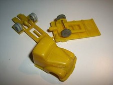 Wiking : Autoteile  f. Schrottplatz-Diorama aus alten Postmodellen  (Schub116)