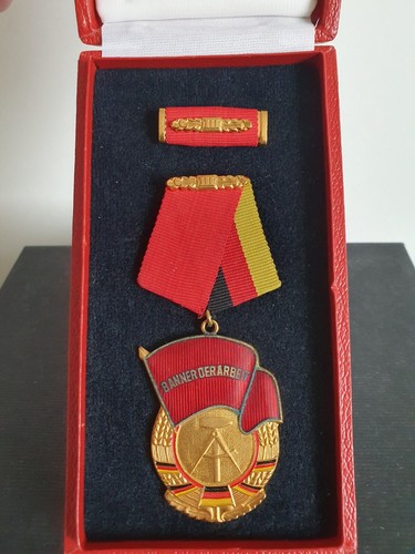 Ddr orden abzeichen - ddr,
