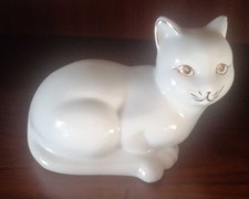 1x weiße PORZELLAN Ton KATZE