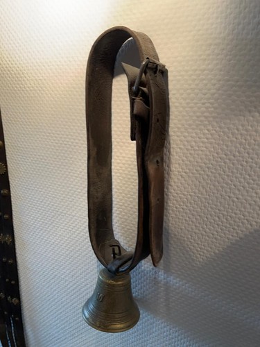 Altes kuh lederband mit - altes,