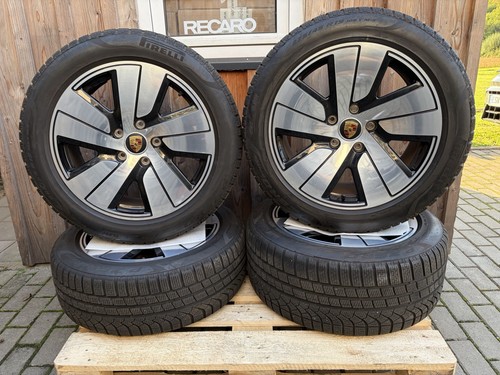 Original porsche taycan - original,