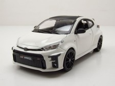 Toyota Yaris 2021 weiß