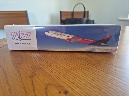 Wizz airbus a321xlr neu ovp - airbus,