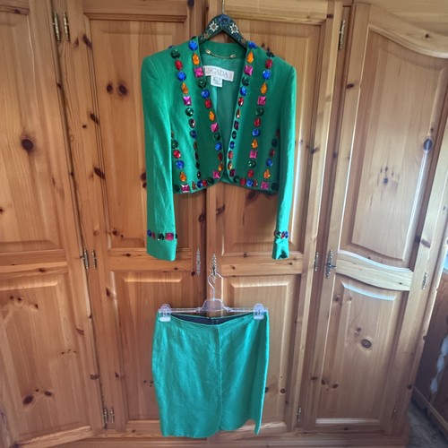 Rare vintage escada margaretha - rare,