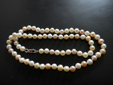 Kette aus Echte Perlen Kugel D-ca 0,5cm länge -ca 45,0cm mit Silberverschl.925