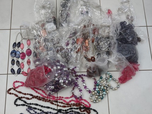 Posten 9 7 - 9,7, modeschmuck