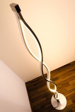 LED Design Standlampe Chrom