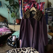 Lila Wollmantel mit Gepard/Wildkatze, Echter Fellkragen, Vintage, 60’s￼, A-Line