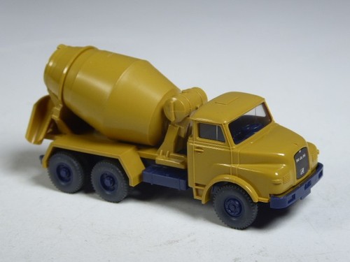 Wiking man - wiking,