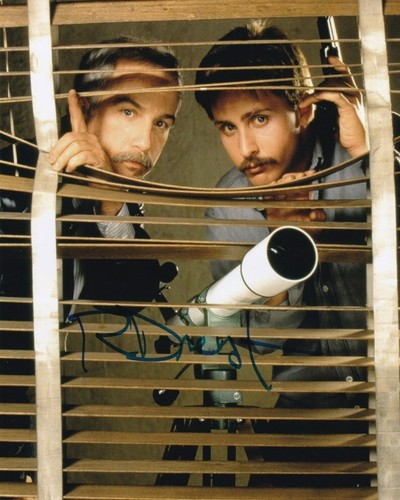 Richard dreyfuss signed - richard,