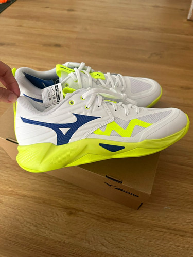 Mizuno wave momentum - wave, pro