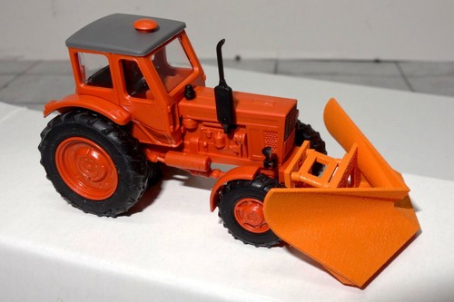 Busch 51355 traktor - -,