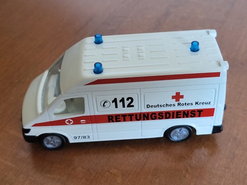Krankenwagenmodell siku - krankenwagenmodell,