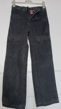 Neue, trendige Jungenhose