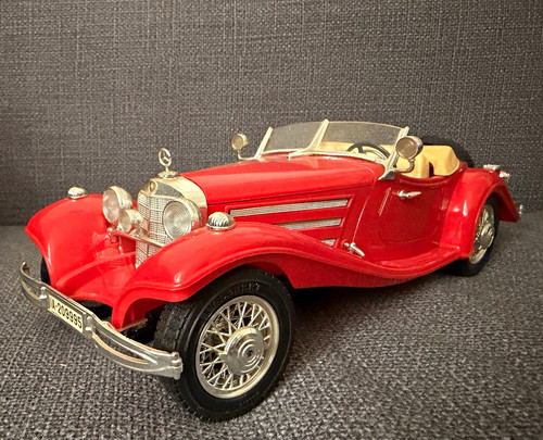 Bburago mercedes benz 500 - bburago, k