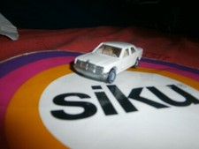 siku 1054 Mercedes 190E W201 Weiß RAR