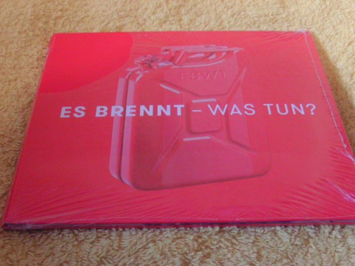 Brennt was tun es - brennt,