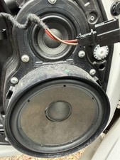 Lautsprecher vorne links /