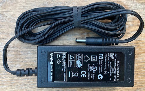 18v mackie big regler - 18v, +