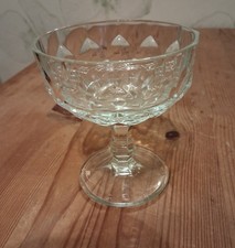 Schale mit Fuß - Glas - D