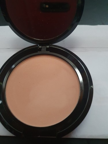 Ikos makeup puderdose kaum - ikos, makeup-puderdose,