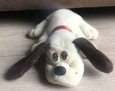 Wauzi Beige/ Braun Stofftier Hund, ca 22 cm