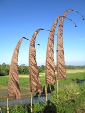 Balifahne Bali Fahne Garten-Fahne Braun 200cm mit Stange 2teiliger Bambusstab