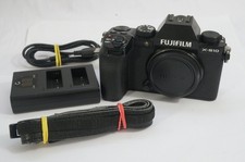Fujifilm X-S10 Systemkamera Body | 2235 Klicks OHNE OVP