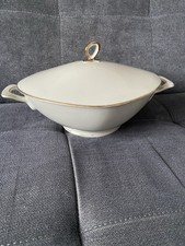 Porzellan Schüssel mit Deckel