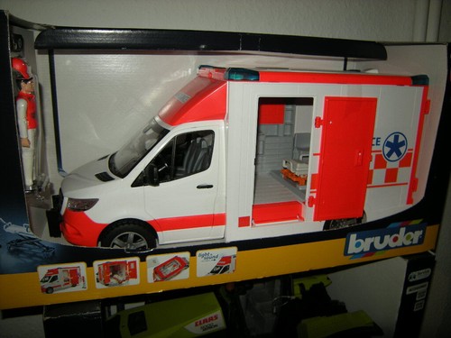 Bruder mercedes sprinter - 1:16,