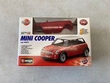 Bburago 1/43 Metal Kit Red