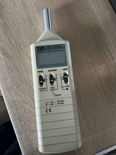 TES 1350A Schallpegelmesser