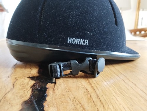 Horka reithelm - horka,