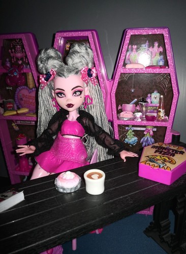 Monster high puppe - 1,