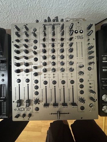 Allen heath xone dj - heath,