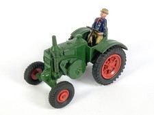 Lot 8025 Märklin Nr. 8002 Alter Lanz Bulldog Traktor um 1955 grün mit Fahrer