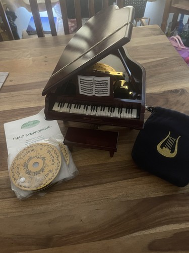 Christmas gold label piano - gold,