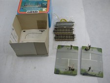 336| Märklin 7292 H0 Bahnübergang für Metallgleis elektrisch mit Halbschranke