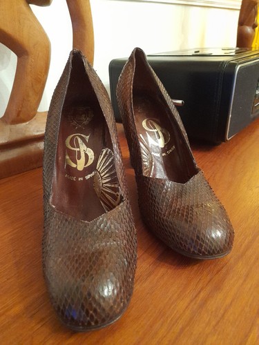Vintage 1940s ww11 dark - vintage, brown