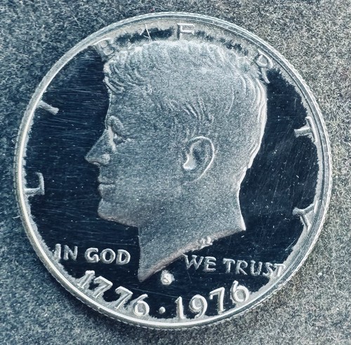 Dollar 1976 s - 1/2,
