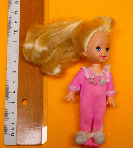 Shelly kleine puppe - shelly,